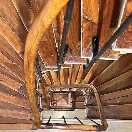 Eiffel Tower - Premium * Paris